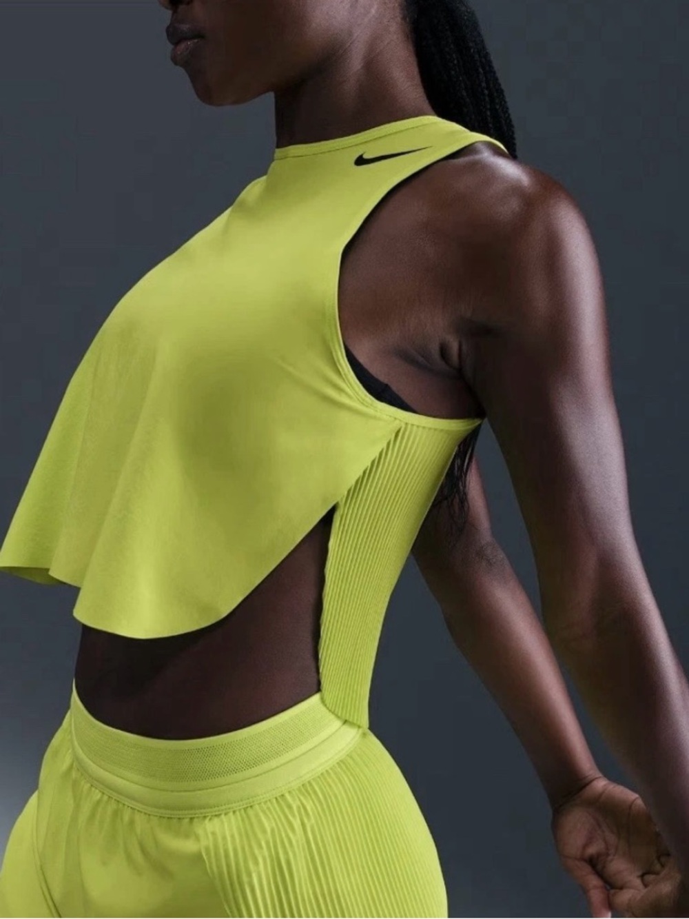Nike AeroSwift Dri-FIT ADV Women’s Size L Cropped Running Tank Top